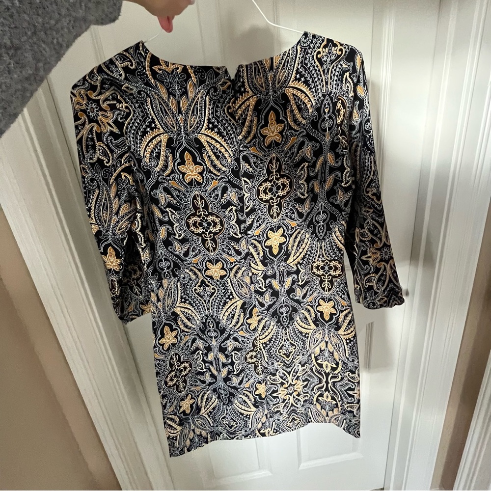 XS mini dress by Tahari. Black with white and yellow/marigold paisley design.